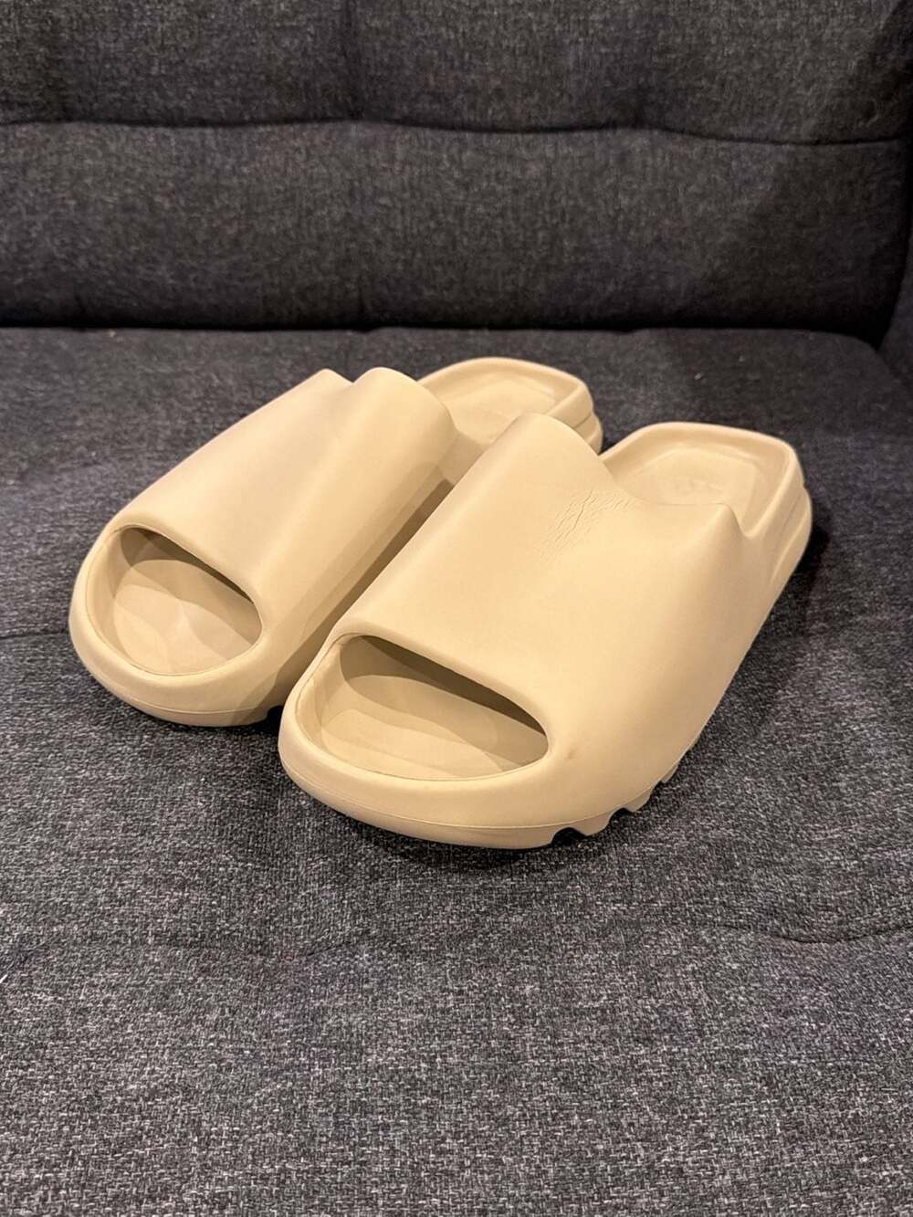 Adidas Yeezy Slide 'Pure' Sandals - 12M no box.
